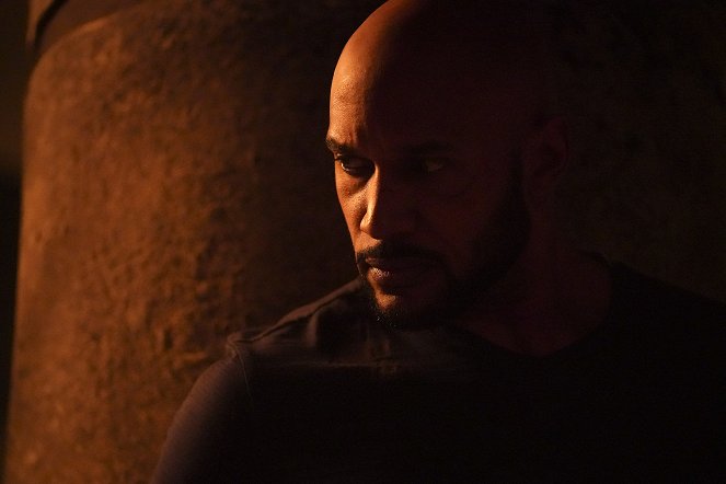 Agents of S.H.I.E.L.D. - From the Ashes - Kuvat elokuvasta - Henry Simmons