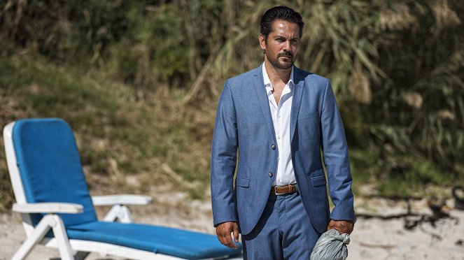 Hooten & the Lady - The Caribbean - De la película - Michael Landes