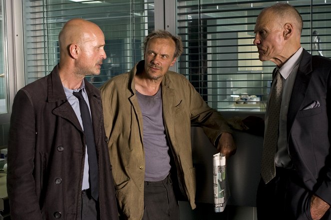 Der Kriminalist - Season 5 - Abgetaucht - Photos - Hans Peter Hallwachs, Edgar Selge, Christian Berkel