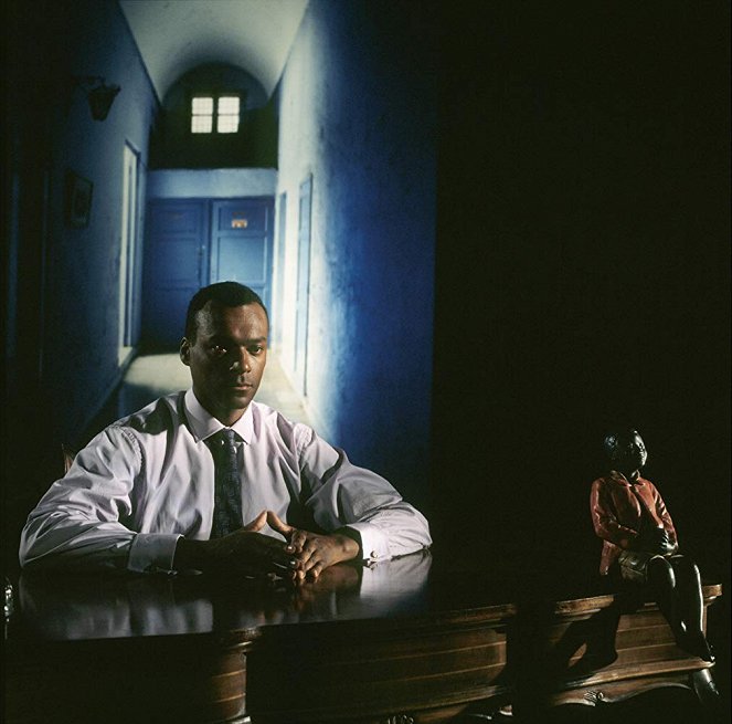 Frantz Fanon: Black Skin, White Mask - Filmfotók - Colin Salmon