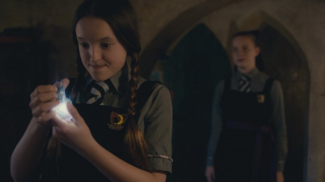 The Worst Witch - Season 3 - Ethel Hallow Saves the Day - Part 1 - Photos - Bella Ramsey