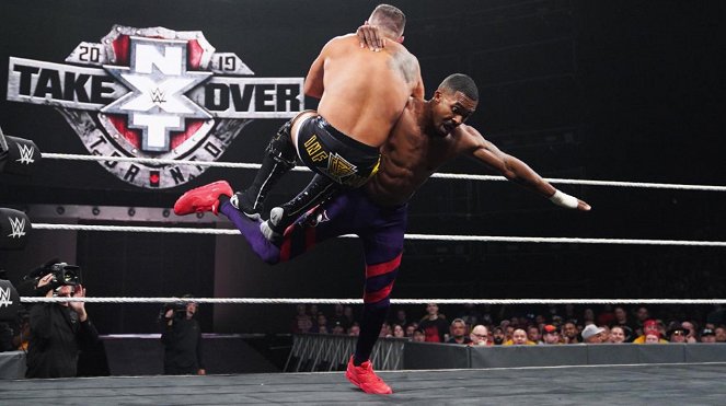 NXT TakeOver: Toronto - Filmfotos
