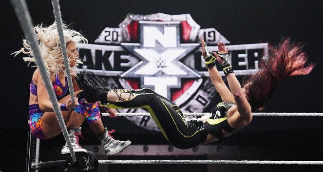 NXT TakeOver: Toronto - Filmfotók