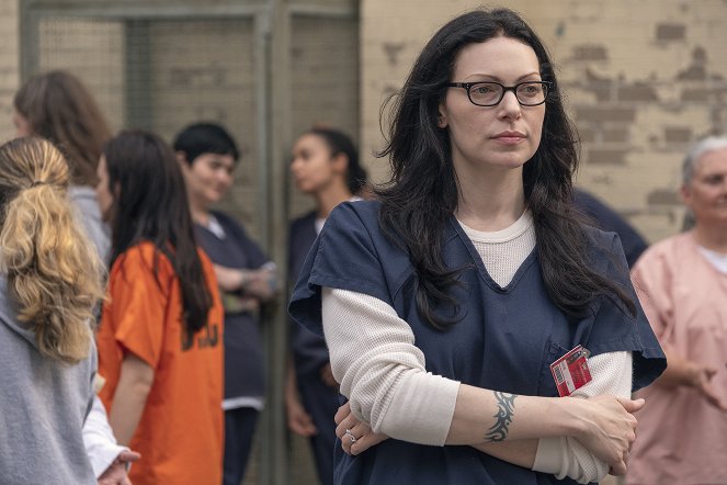 Orange Is the New Black - Beginning of the End - Photos - Laura Prepon