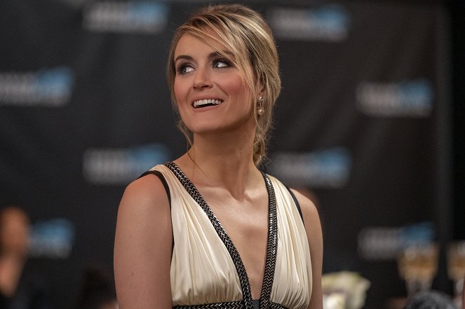 Orange Is the New Black - God Bless America - Photos - Taylor Schilling