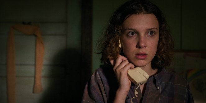 Stranger Things - Season 3 - Chapter Two: The Mall Rats - Photos - Millie Bobby Brown