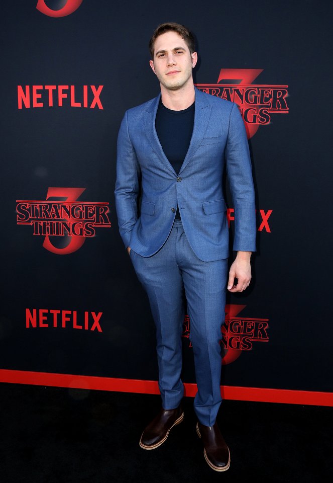 Stranger Things - Season 3 - De eventos - Season 3 World Premiere - Blake Jenner