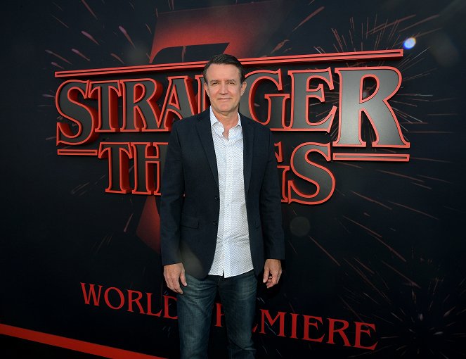 Stranger Things - Season 3 - Z imprez - Season 3 World Premiere - Joe Chrest