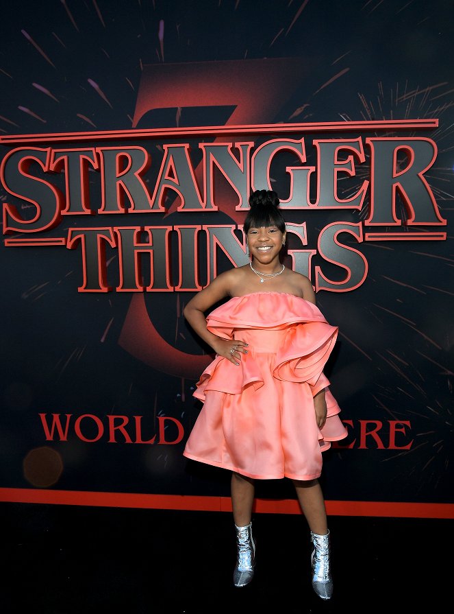 Stranger Things - Season 3 - Z akcí - Season 3 World Premiere - Priah Ferguson