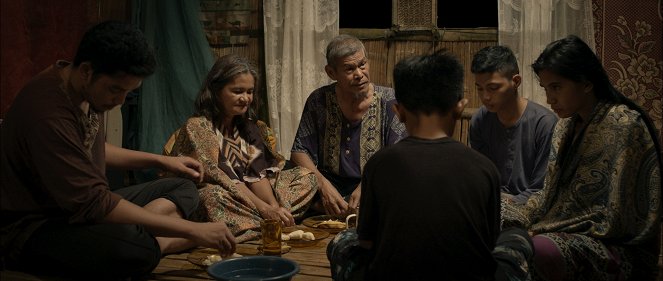 Women of the Weeping River - Photos