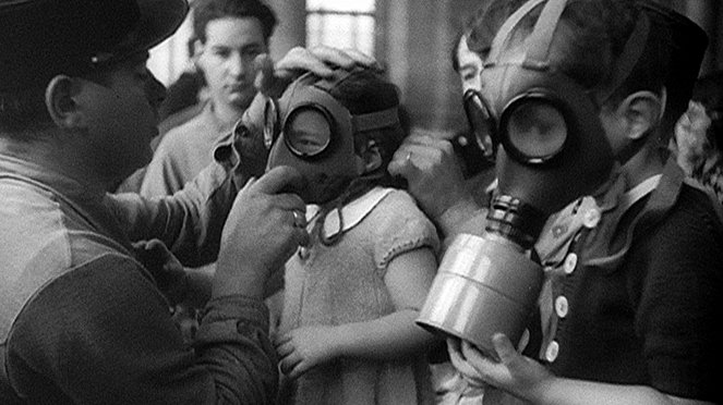 Ein seltsamer Krieg - Frankreich 1939/40 - Filmfotos