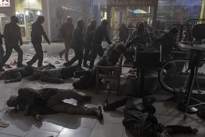 Fear the Walking Dead - Season 5 - 210 Words Per Minute - De la película