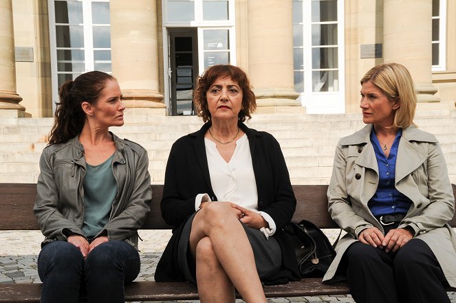 SOKO Stuttgart - Die Liste - Z filmu - Yvonne Burbach, Despina Pajanou, Astrid M. Fünderich