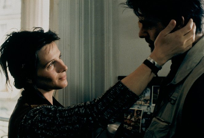 Kod nieznany - Z filmu - Juliette Binoche, Thierry Neuvic