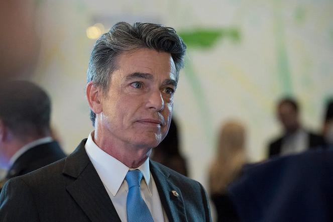 Law & Order: Special Victims Unit - Blackout - Photos - Peter Gallagher