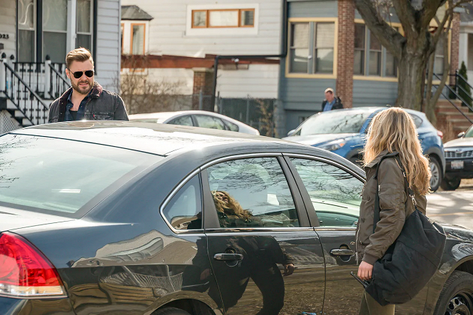 Chicago P.D. - Season 6 - Sacrifice - Photos - Patrick John Flueger