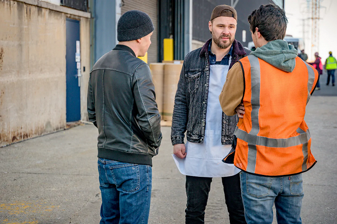 Chicago P.D. - Season 6 - Sacrifice - Photos - Patrick John Flueger