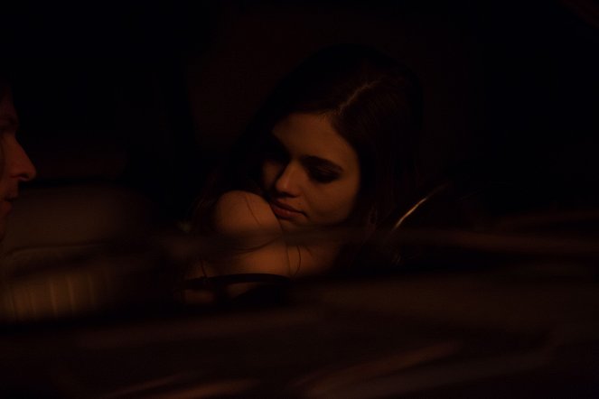 Adolescence - Filmfotos - India Eisley