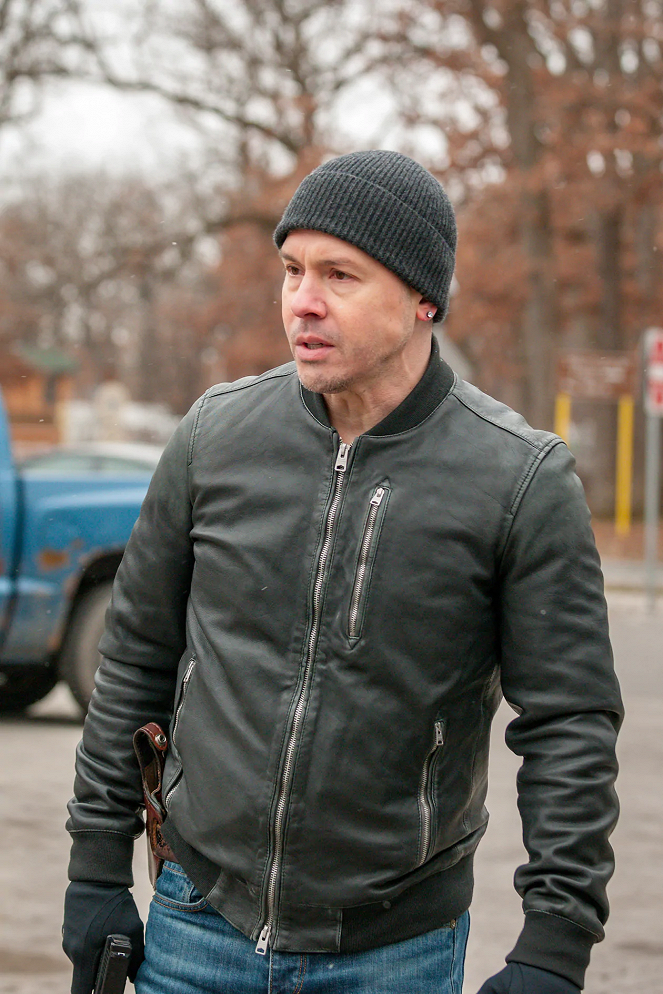 Chicago P.D. - Season 6 - Ties That Bind - Photos