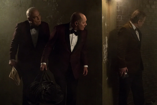 The Blacklist - Robert Vesco (No. 9) - Van film - Stacy Keach, James Spader