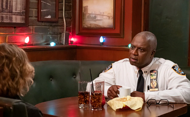 Brooklyn Nine-Nine - The Therapist - Photos - Andre Braugher