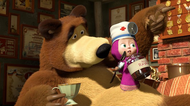 Masha and the Bear - Season 1 - Budte zdorovy! - Photos
