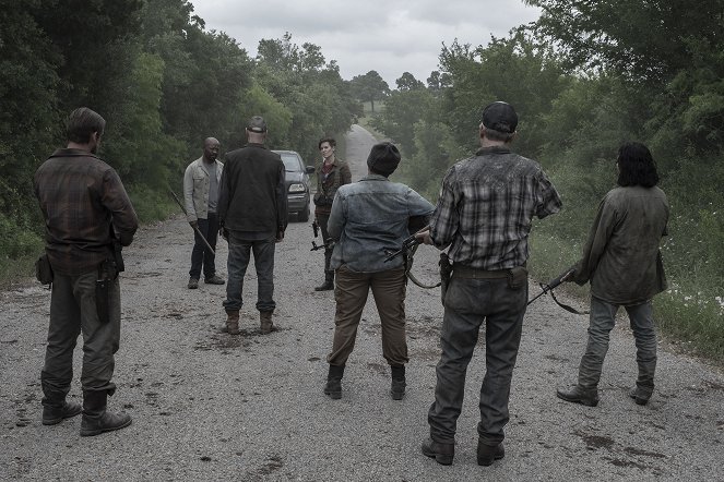 Fear the Walking Dead - Die Straßenblockade - Filmfotos