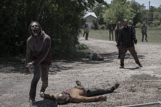 Fear the Walking Dead - Még mindig itt vagy - Filmfotók