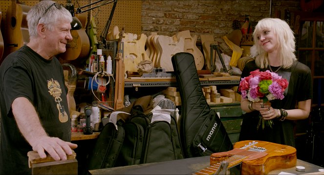 Carmine Street Guitars - Van film