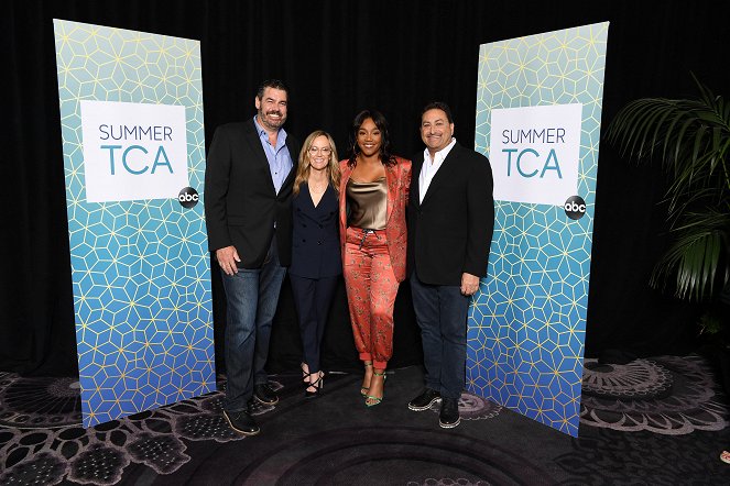 Emergence - Veranstaltungen - The cast and producers of ABC’s “Emergence” address the press at the ABC Summer TCA 2019, at The Beverly Hilton in Beverly Hills, California