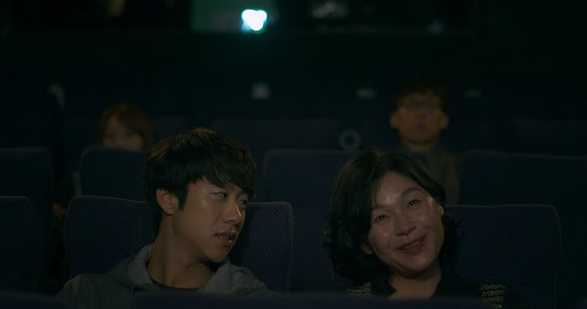Koleżanka - Z filmu - Hee-seop Shim, Hae-yeon Kil