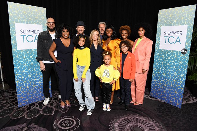 Mixed-ish - Z akcí - The cast and producers of ABC’s “mixed-ish” address the press at the ABC Summer TCA 2019, at The Beverly Hilton in Beverly Hills, California
