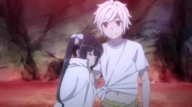 Is It Wrong to Try to Pick Up Girls in a Dungeon? - Familia Myth - Photos