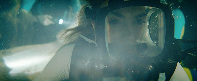47 méter mélyen 2. - Filmfotók - Sistine Rose Stallone