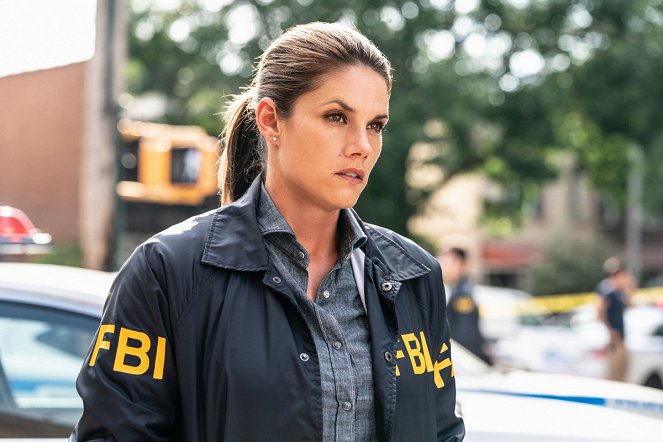 FBI: Special Crime Unit - Season 2 - Little Egypt - Photos - Missy Peregrym