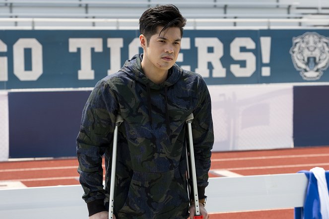 13 Reasons Why - Yeah. I'm the New Girl - Photos - Ross Butler