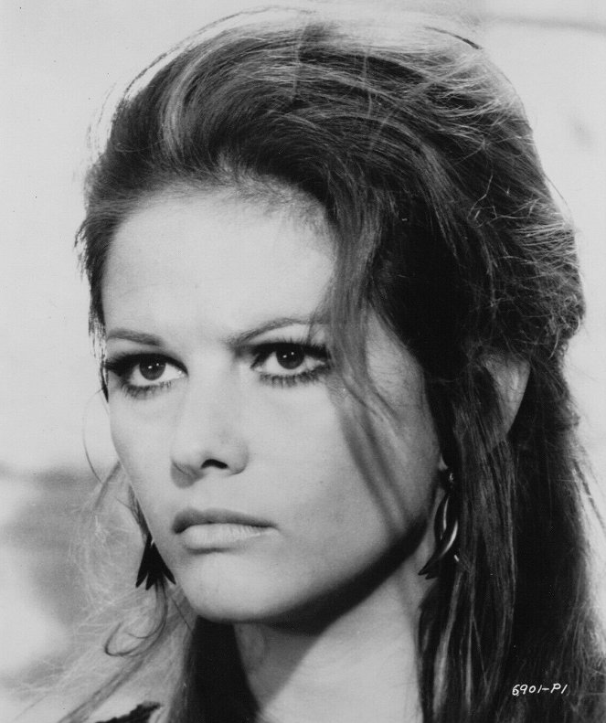 The Day of the Owl - Photos - Claudia Cardinale
