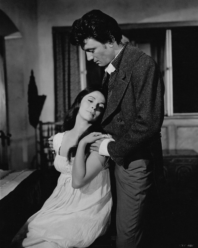 The Wonderful World of the Brothers Grimm - Photos - Claire Bloom, Laurence Harvey