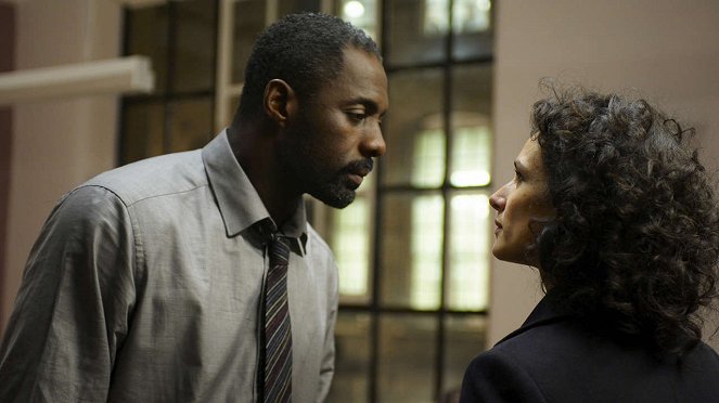 Luther - Sang froid - Film - Idris Elba, Indira Varma