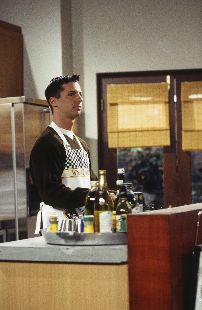 Will & Grace - Season 1 - A New Lease on Life - Photos - Sean Hayes
