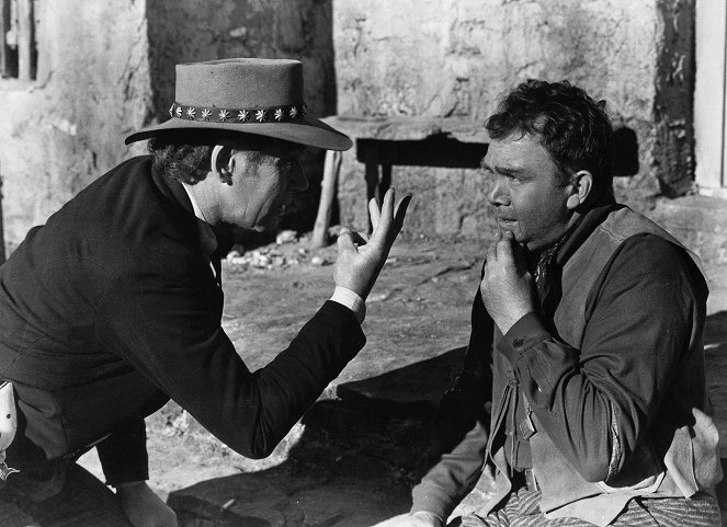El forajido - De la película - Walter Huston, Thomas Mitchell