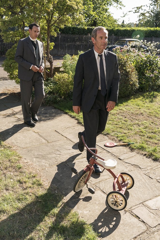 Grantchester - Episode 3 - Z filmu - Al Weaver, Robson Green