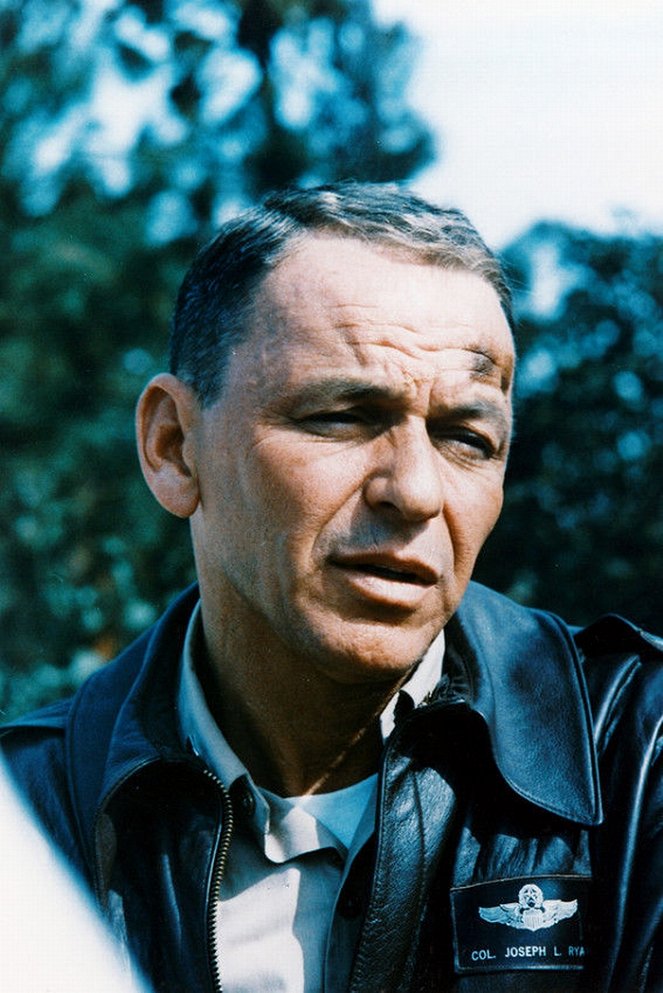 El coronel Von Ryan - De la película - Frank Sinatra