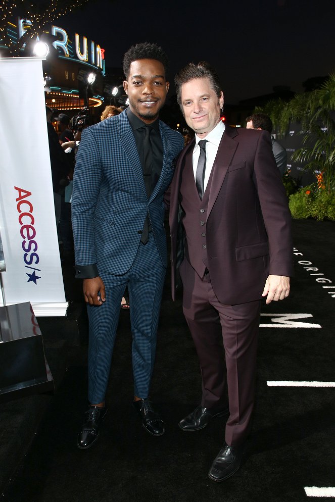 Homecoming - Season 1 - Events - Premiere of Amazon Studios' 'Homecoming' at Regency Bruin Theatre on October 24, 2018 in Los Angeles, California - Stephan James, Shea Whigham