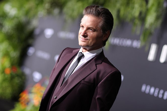 Homecoming - Season 1 - Z imprez - Premiere of Amazon Studios' 'Homecoming' at Regency Bruin Theatre on October 24, 2018 in Los Angeles, California - Shea Whigham