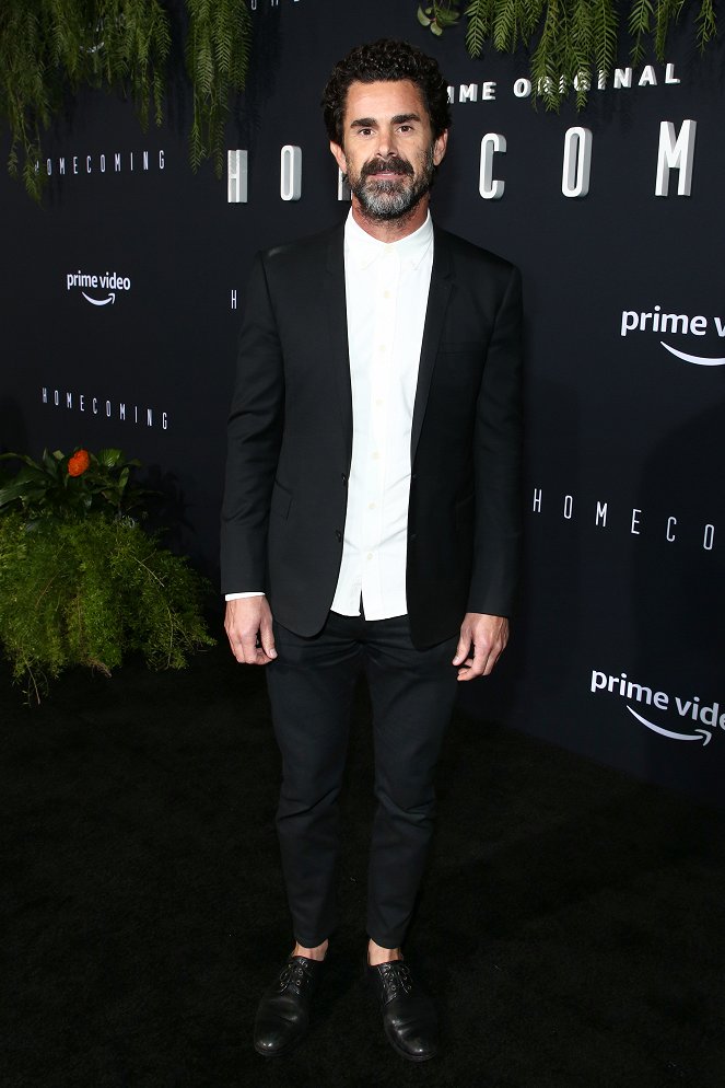 Homecoming - Série 1 - Z akcií - Premiere of Amazon Studios' 'Homecoming' at Regency Bruin Theatre on October 24, 2018 in Los Angeles, California