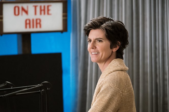 One Mississippi - Season 2 - Kiss Me and Smile For Me - Photos