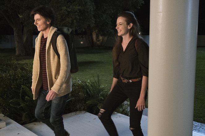 One Mississippi - Season 2 - Can't Fight This Feeling - Photos