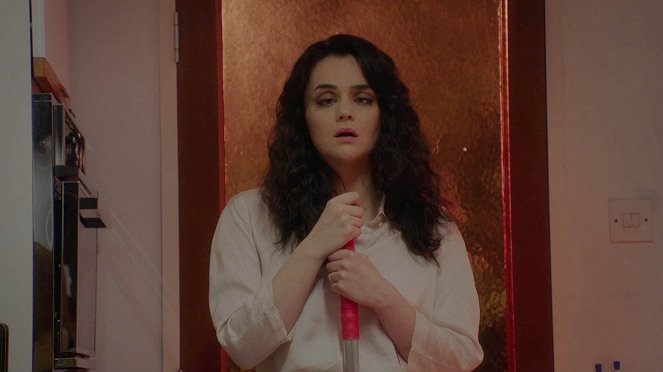 In Fabric - Do filme - Hayley Squires