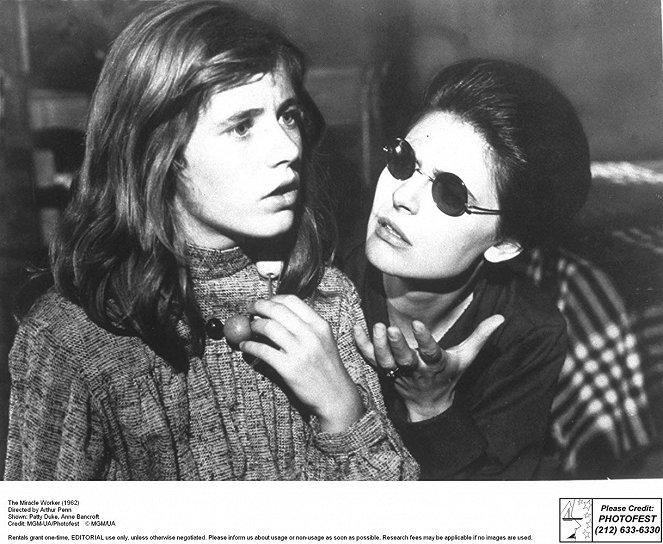 The Miracle Worker - Lobby Cards - Patty Duke, Anne Bancroft